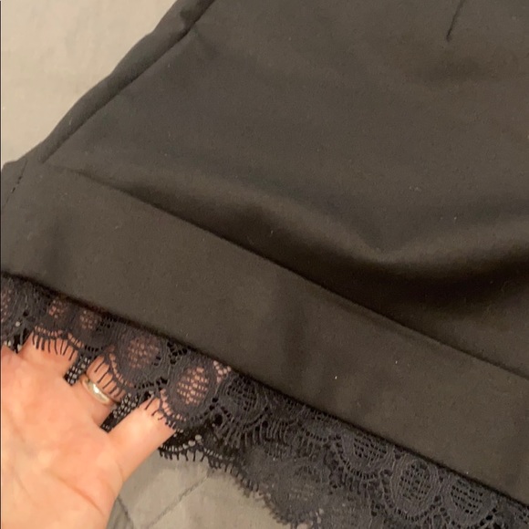 Liu Jo Shorts 🖤 - Picture 2 of 7